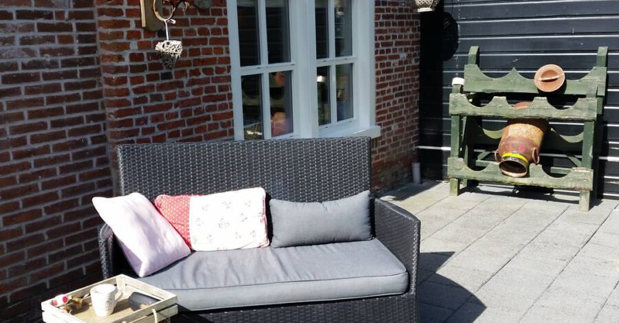 Eindelijk! Koffie in het zonnetje achterhuis #sunshined...