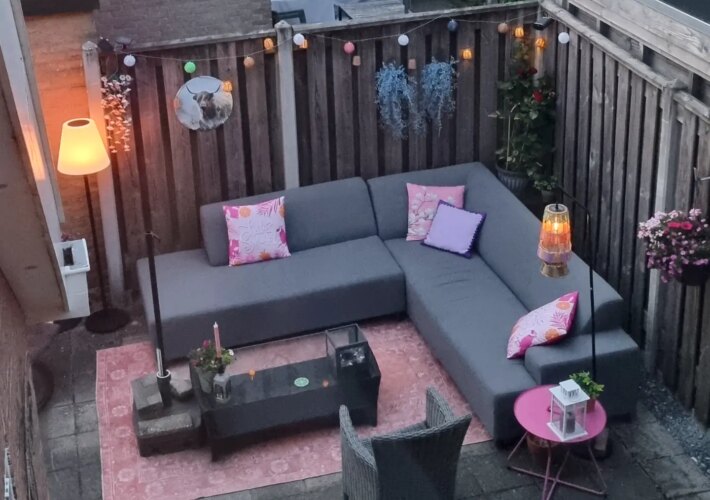 WEDNESDAY 

L I F E  L A T E L Y . . . .
1. Wanneer het begint te schemeren
2. SUMMER 
3. Visjes vangen met haar roze werphengel 
4. Sunset 
5. Adembe...